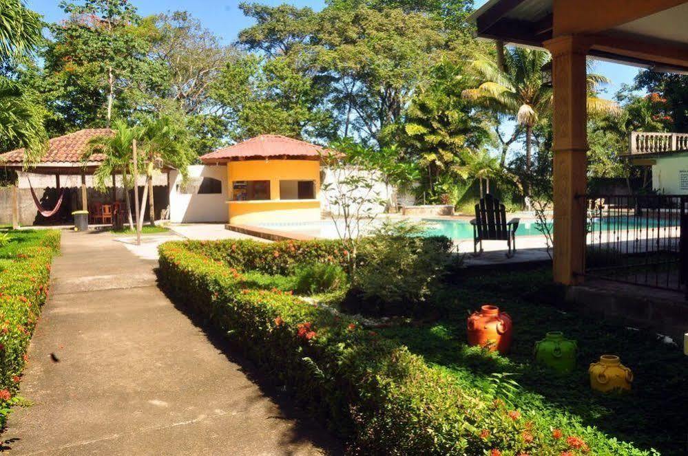 Hotel Molina La Ceiba Bagian luar foto